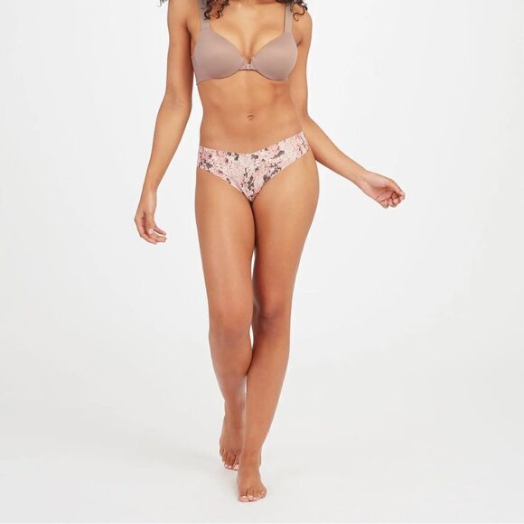 NWT Spanx Under Statements Breathable Lightweight Thong in Rose Garden size 2X - Picture 2 of 10